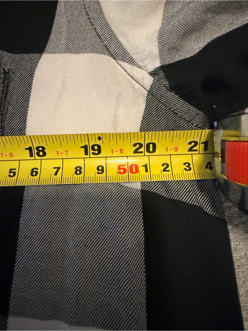 Levi's Women’s Boyfriend Black and White Buffalo Plaid Button-Down Shirt, Large - Picture 8 of 8